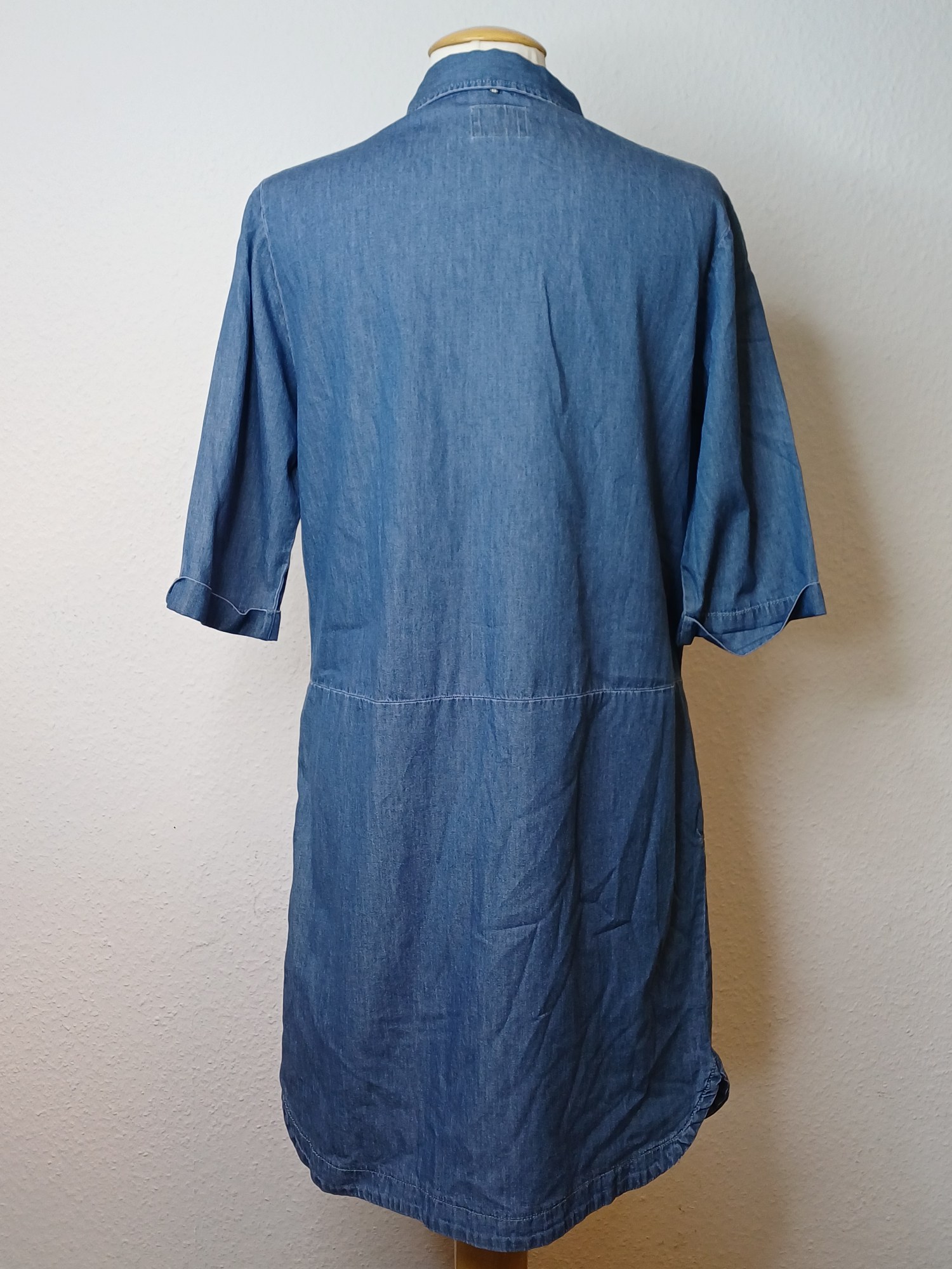 Kleid